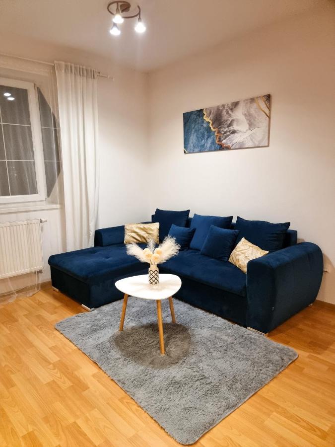 Modern & Cozy Apartment Near Hockey & Football Arena Μπρατισλάβα Εξωτερικό φωτογραφία